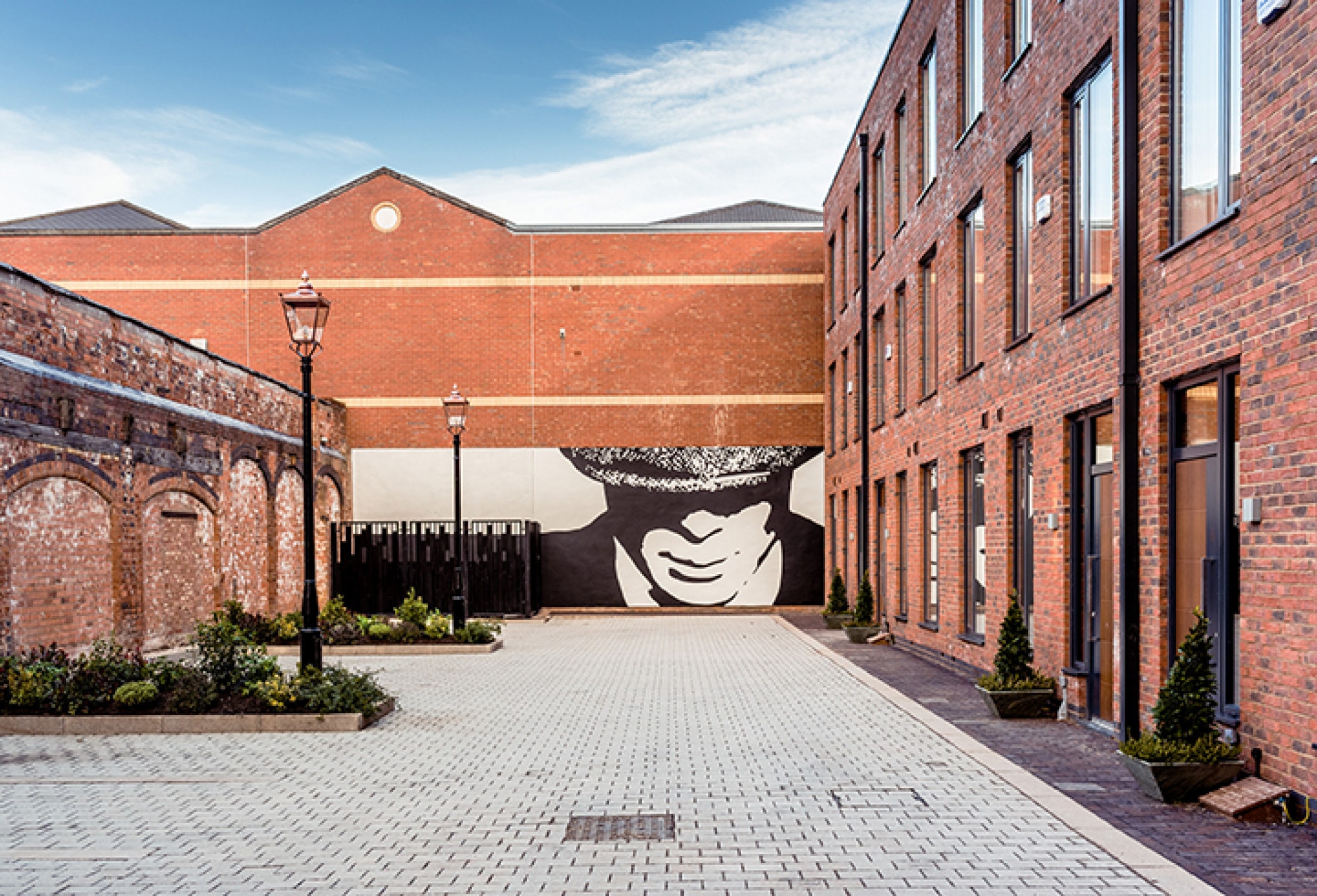 This new Peaky Blinders mural has appeared in Birmingham